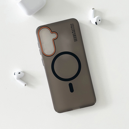 Futrola Nude za Iphone 17 Black